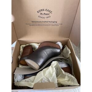 Kork-Ease Silver Veronica Heeled Clog Platform Mule Shoes Women's Sz 8 NEW